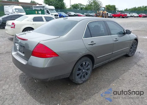 2006 Honda Accord Ex z USA, uszkodzony, nr VIN 1HGCM66586A035977